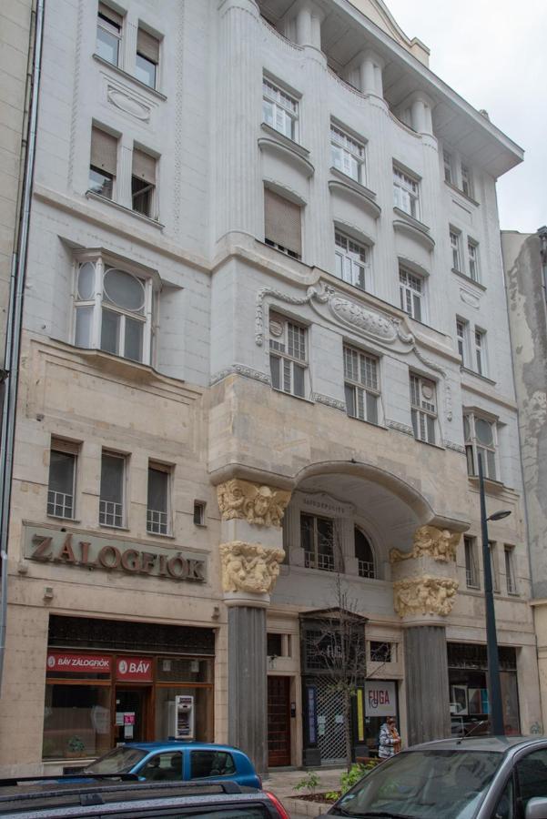 Ferienwohnung Helios Downtown Martha Budapest Exterior foto